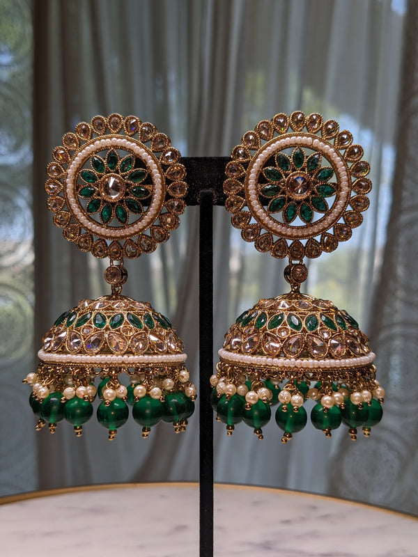 Tyaani Kundan Statemnet Jhumkas