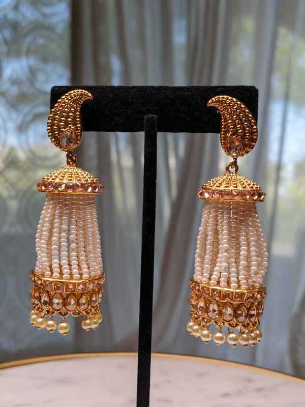 Pearl chandelier in temple jewelry style